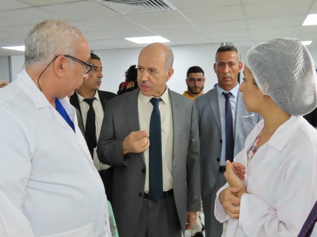 visite de abdelhak saihi à l’hopital des grands brules