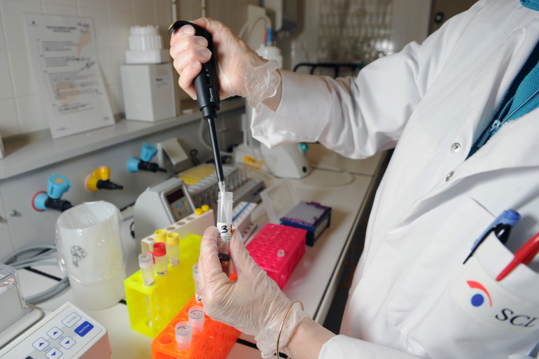 Laboratoires d’analyses médicales: Le syndicat exhorte les autorités à mettre fin à l’activité illégale de la biologie médicale