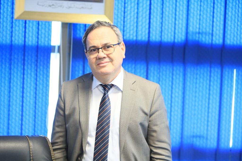Réda Djidjik, professeur en immunologie, chef de service au CHU de Beni Messous et doyen de la Faculté de Pharmacie à Alger