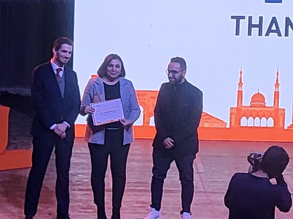 remise des attestations aux entrepreneurs