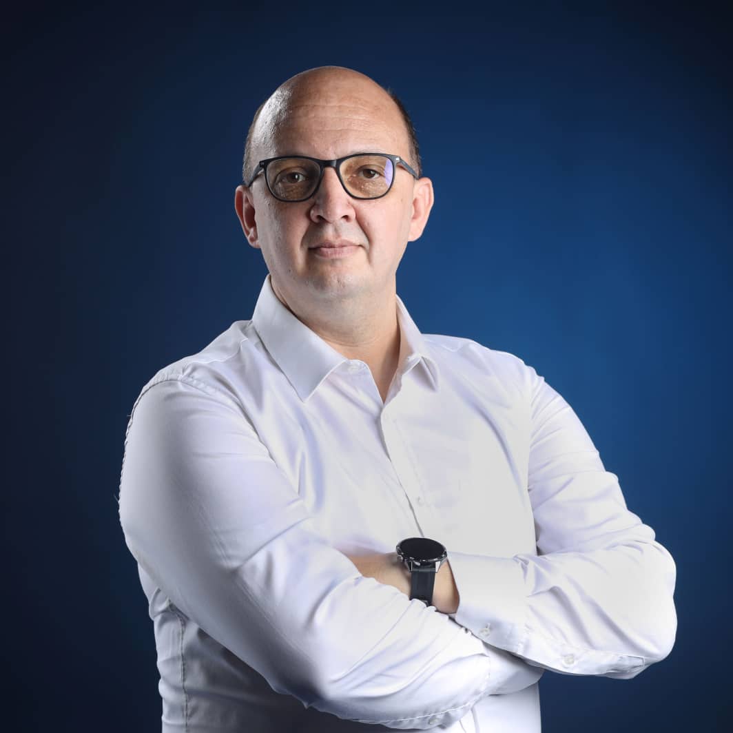 Djallal Bouabdellah, Expert en transformation digitale et cybersécurité
