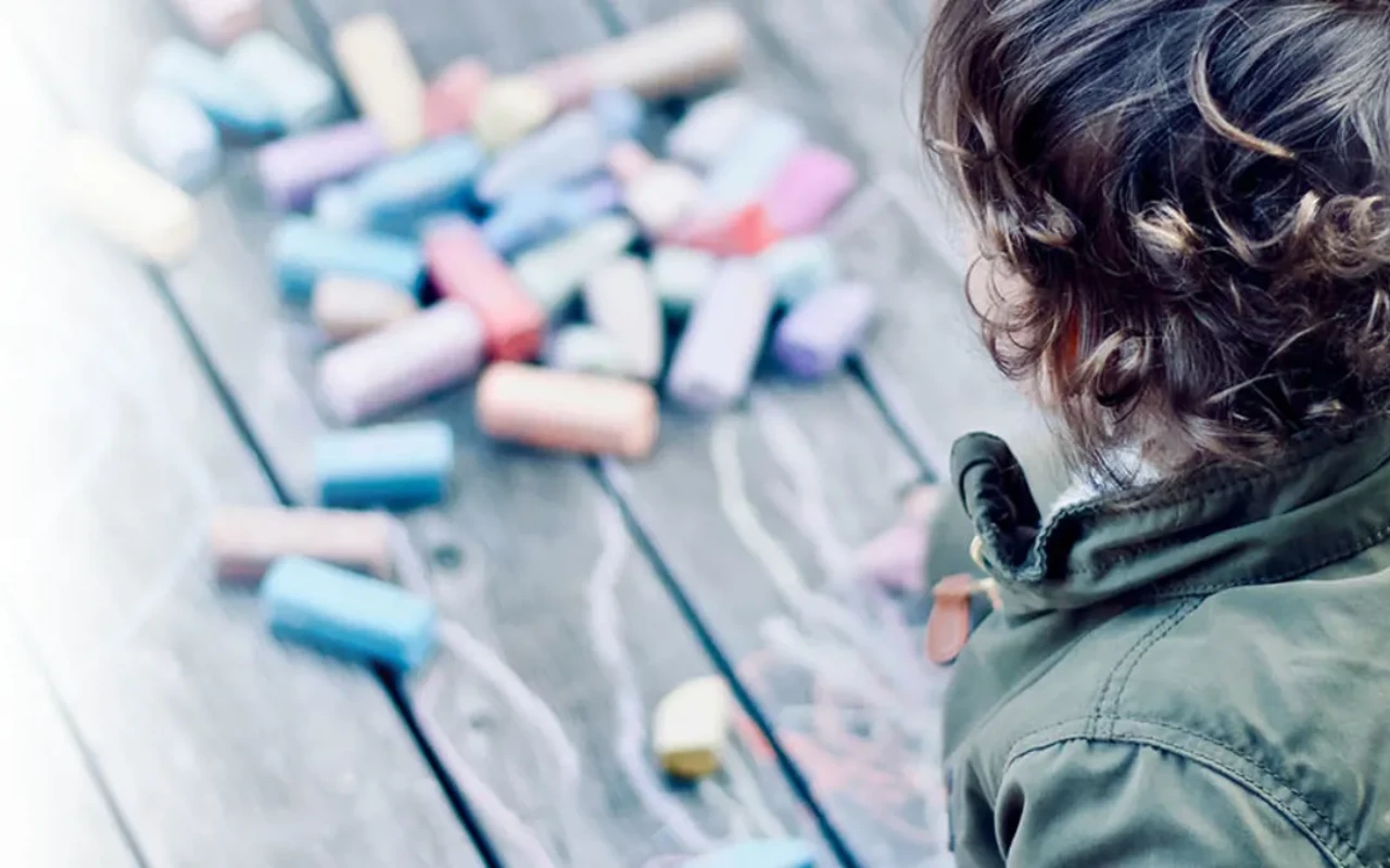 Dépistage de l’autisme : le SNAPSY appelle à mieux intégrer les psychologues cliniciens