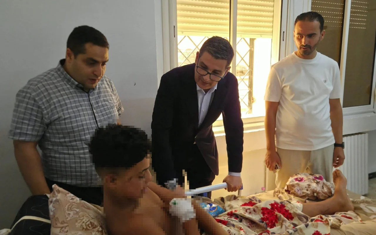 Le ministre de la Santé s’enquiert de l’état des blessés des accidents de Boumerdès et de Timimoun au CHU Mustapha