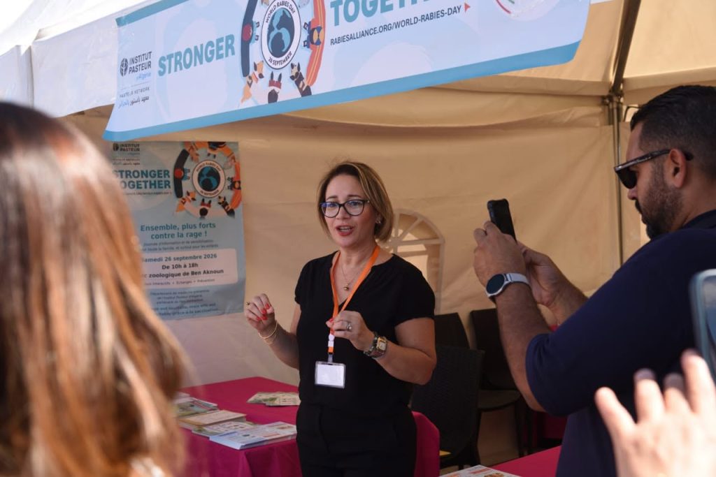 Dr Mahiout a rappelé que l’Institut Pasteur d’Algérie joue depuis longtemps un rôle dans la prise en charge des personnes exposées au virus